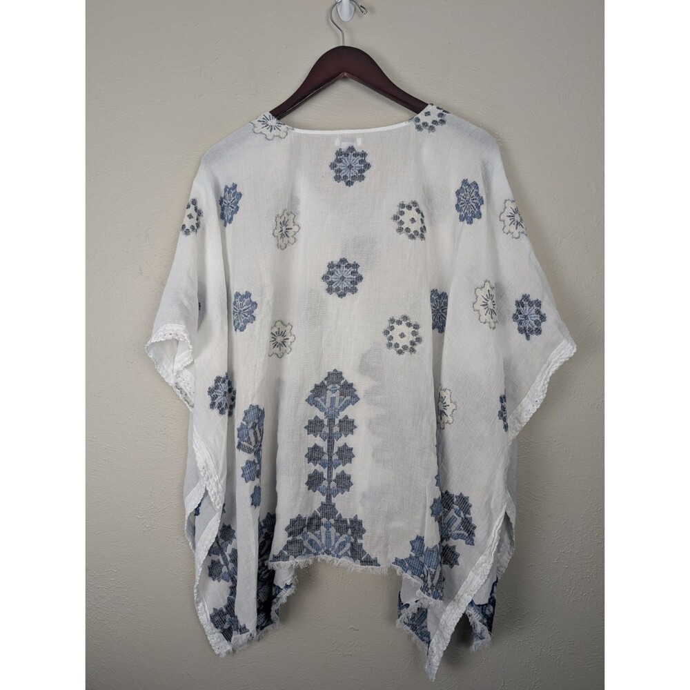 J. Jill Tasseled Fringe Lace Trim Poncho - Picture 12 of 15